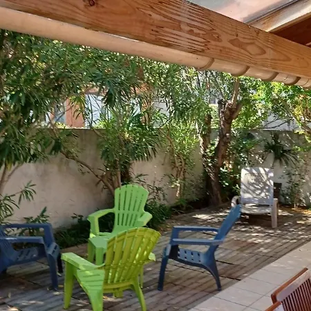 A Mateille Avec Petit Jardin Et Terrasse Couverte * Gruissan