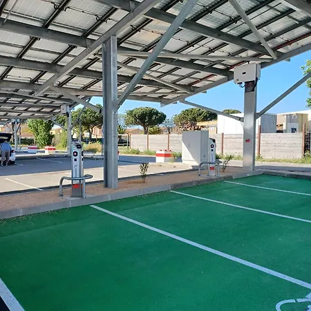 A Mateille Avec Petit Jardin Et Terrasse Couverte * Gruissan