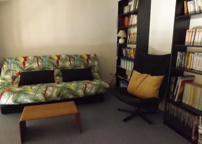à Mateille Avec Petit Jardin Et Terrasse Couverte Casa de Férias